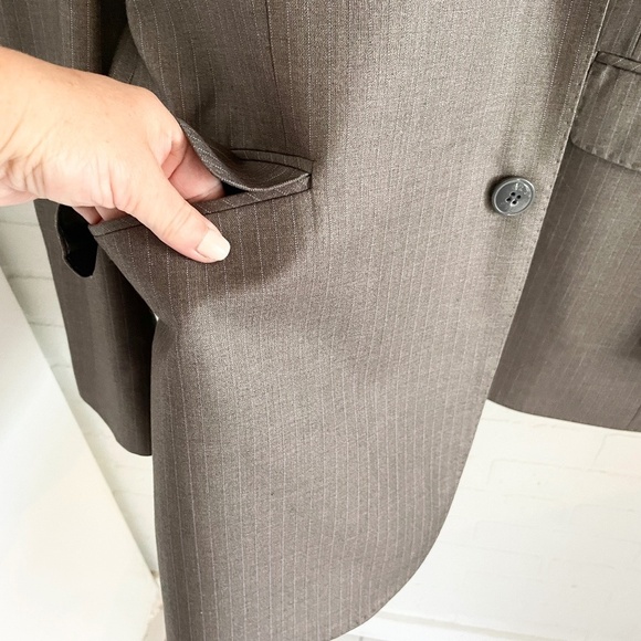Dolce&Gabbana Men’s Blazer Pinstripe 2 buttons Wool Silk Gray Taupe Sz 58 - Picture 4 of 12
